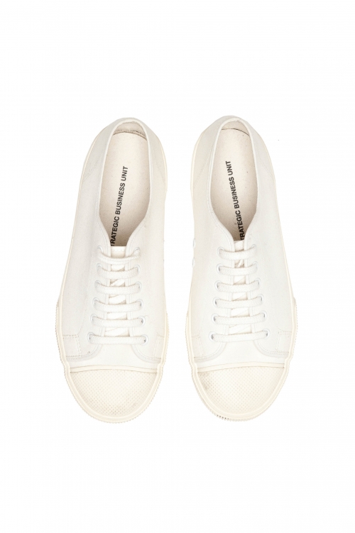 SBU 03197_2021SS Classic lace up sneakers in in white cotton canvas 01