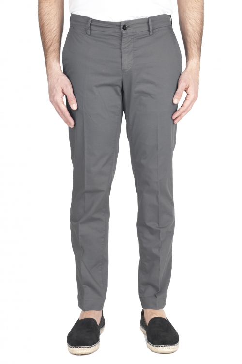SBU 03254_2021SS Pantalón chino clásico en algodón elástico gris 01