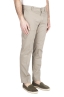 SBU 03256_2021SS Classic chino pants in sand stretch cotton 02