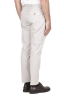 SBU 03425_2021AW Pantalon classique en coton stretch gris perle avec pinces 04