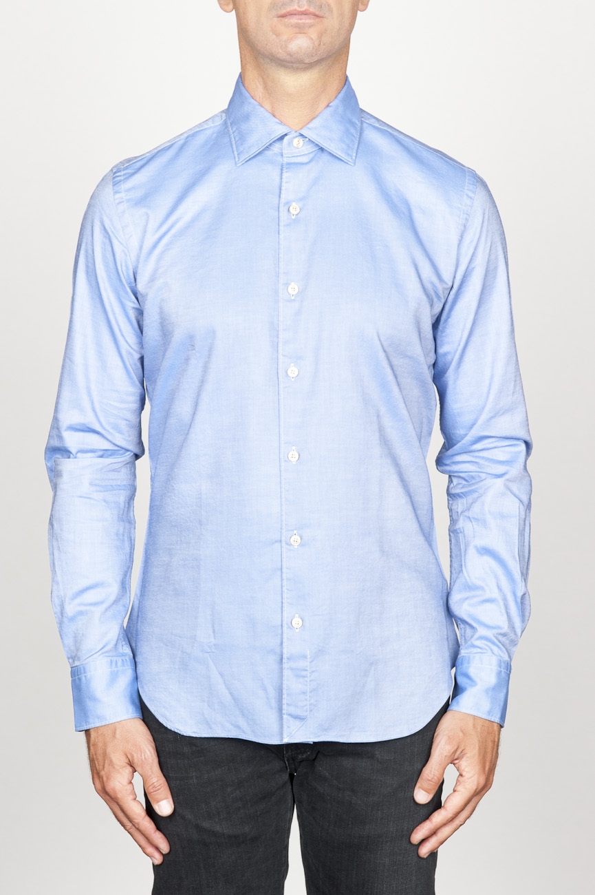 SBU 00939 Clásica camisa oxford azul de algodón con cuello de punta  01