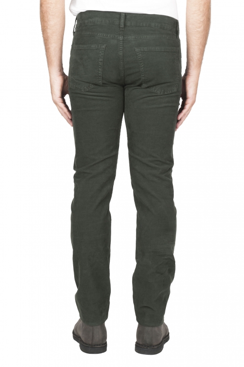 SBU 03536_2021AW Jeans elasticizzato in velluto millerighe verde 01