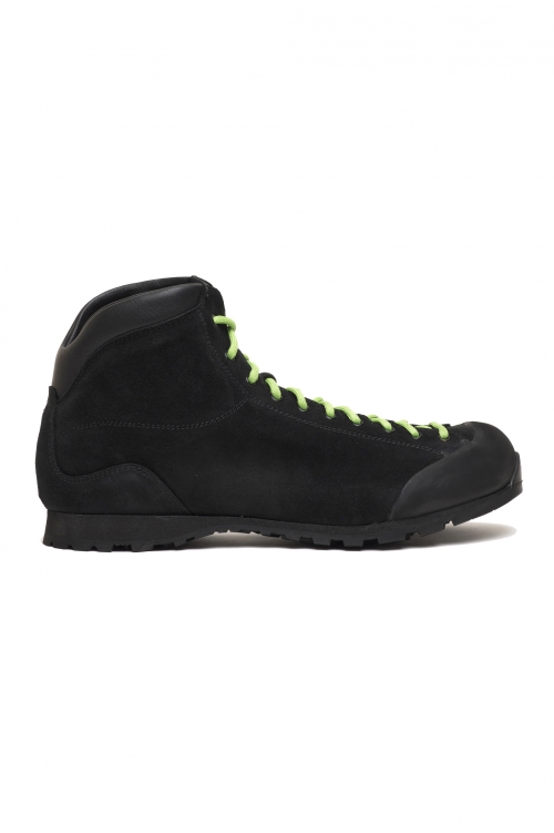 SBU 03540_2021AW Hiking boots in black calfskin suede leather 01