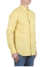 SBU 03758_2022SS Camicia classica in lino gialla 02