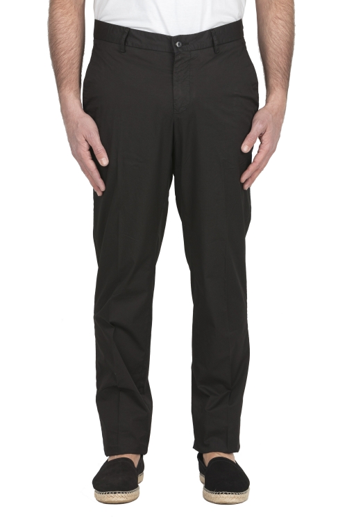 SBU 03860_2022SS Chino pants in black ultra-light stretch cotton 01