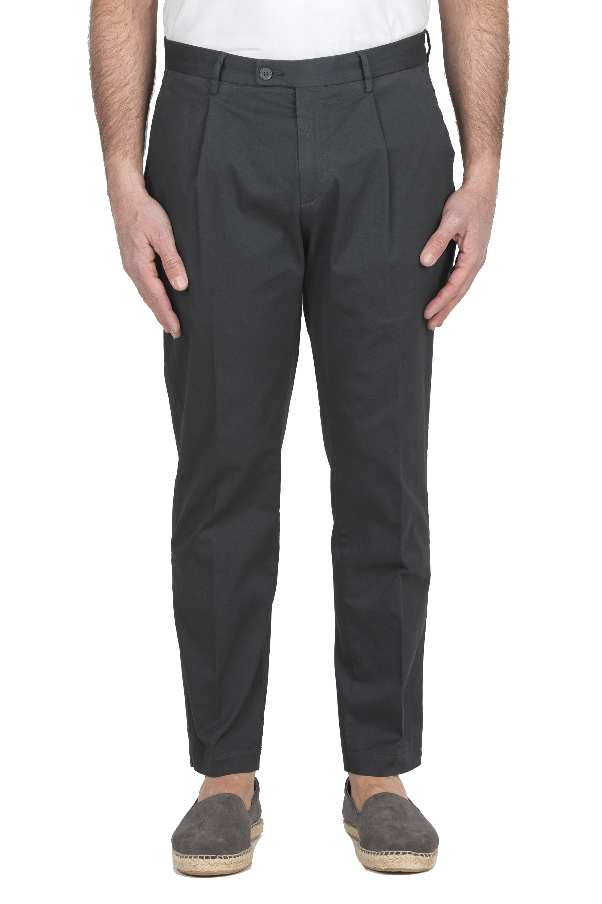 SBU 03894_2022SS Grey soft cotton blend pants with pinces 01