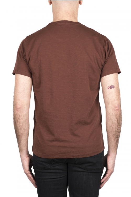SBU 03913_2022SS Camiseta de algodón flameado con cuello redondo marrón óxido  01
