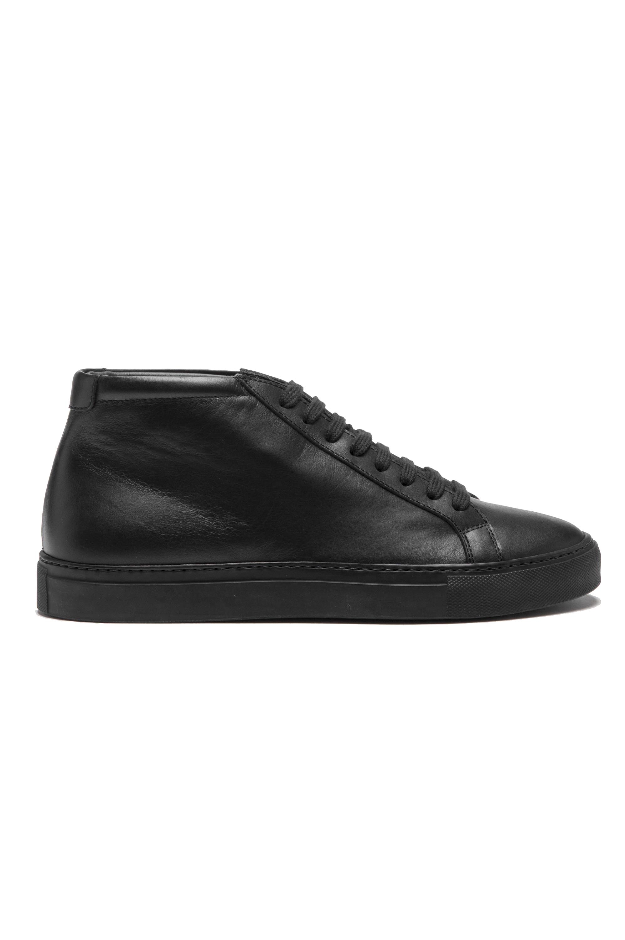 SBU 04201_2023SS Mid top lace up sneakers in black calfskin leather 01