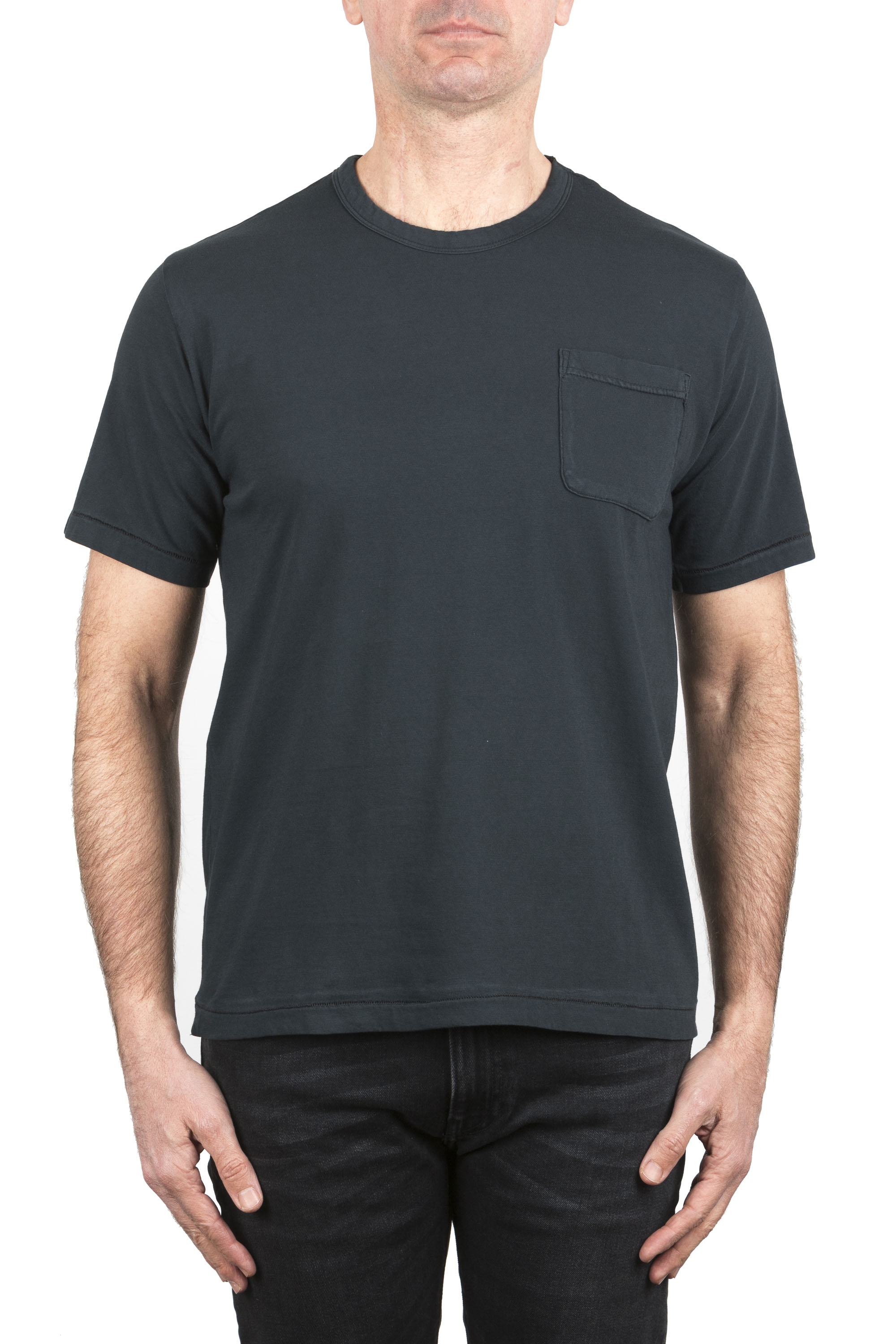 SBU 04652_23AW T-shirt col rond en coton bleu pétrole avec poche plaquée 01