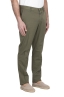 SBU 04974_24SS Pantalon chino en coton stretch ultra-léger vert 02