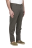SBU 04975_24SS Pantalon chino en coton stretch ultra-léger marron 02