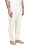 SBU 04982_24SS White soft cotton blend pants with pinces 02