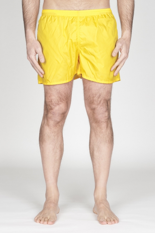 SBU - Strategic Business Unit - Swimsuit Classic Trunks In Yellow Ultra Lightweight Nylon