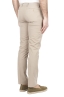 SBU 01680 Pantalones chinos clásicos en algodón elástico beige 04