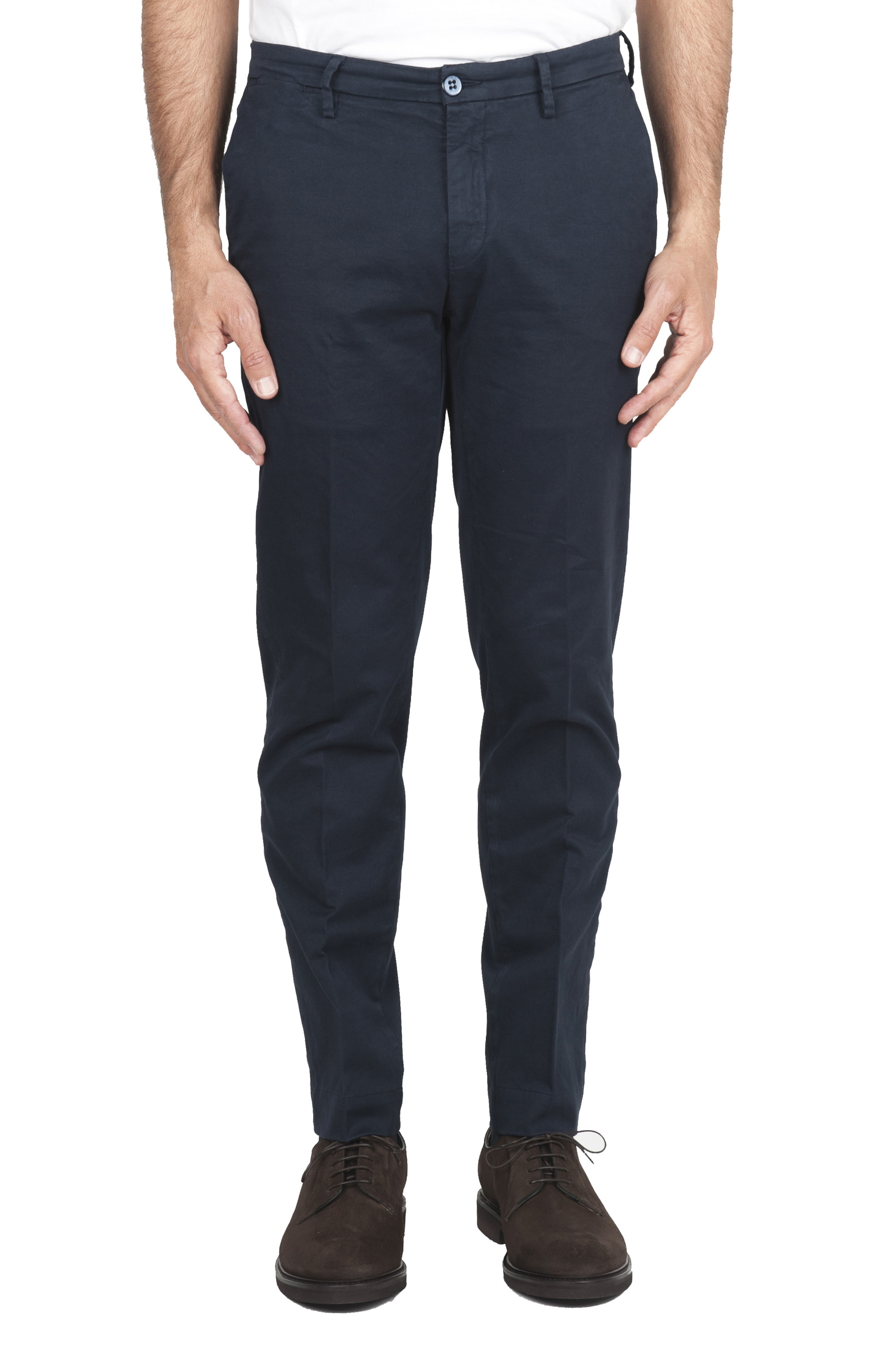 SBU 01533_19AW Classic chino pants in blue stretch cotton 01