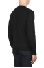SBU 01875_19AW Jersey negro con cuello redondo en lana merino extra fino 04