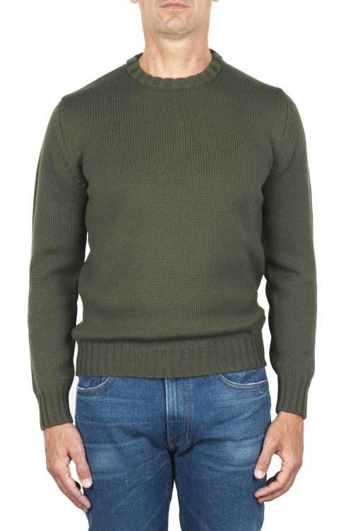 SBU 01879_19AW Jersey verde con cuello redondo en lana merino extra fino 01