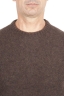 SBU 01469_19AW Suéter marrón de cuello redondo en lana boucle merino extra fina 04