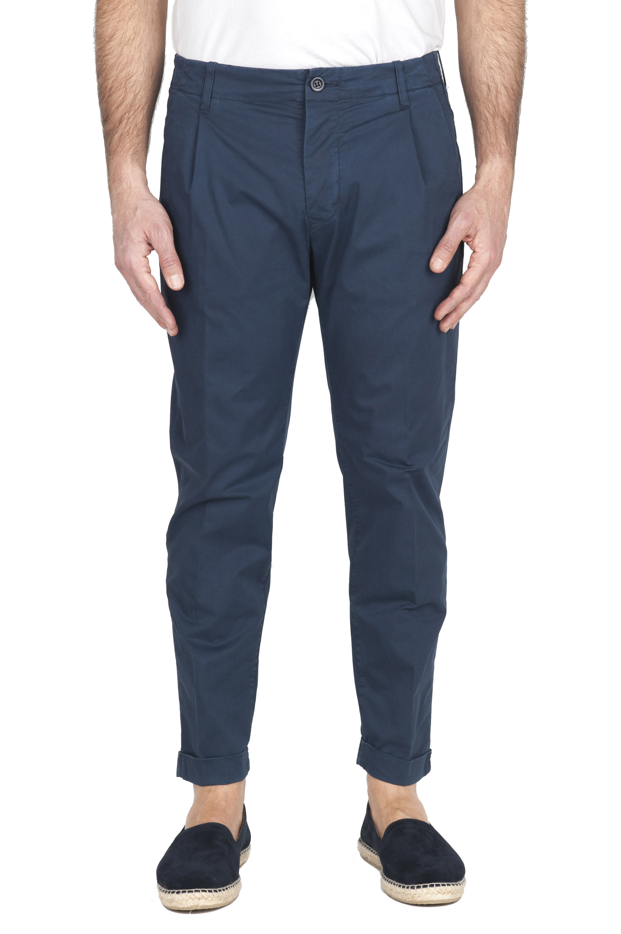 SBU 01952_2020SS Pantalón clásico de algodón azul con pinzas y puños 01