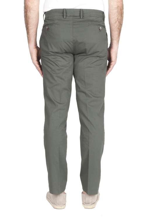SBU 01966_2020SS Pantalon chino classique en coton stretch vert 01