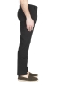 SBU 01967_2020SS Pantalón chino clásico en algodón elástico negro 03