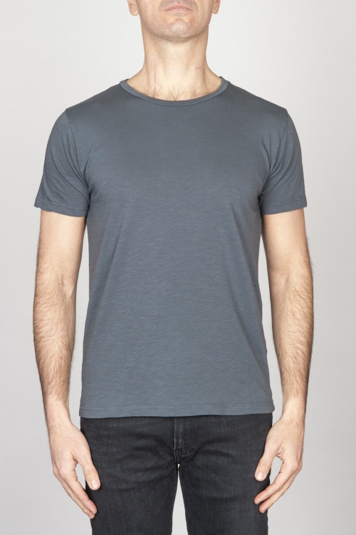 T-Shirt classique gris foncé col rond ouvert manches courtes en coton flammé